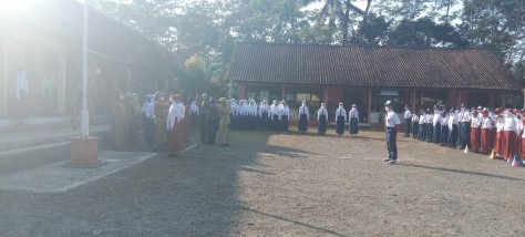 Kunjungan Bupati Wonosobo di SMPN 1 Sukoharjo