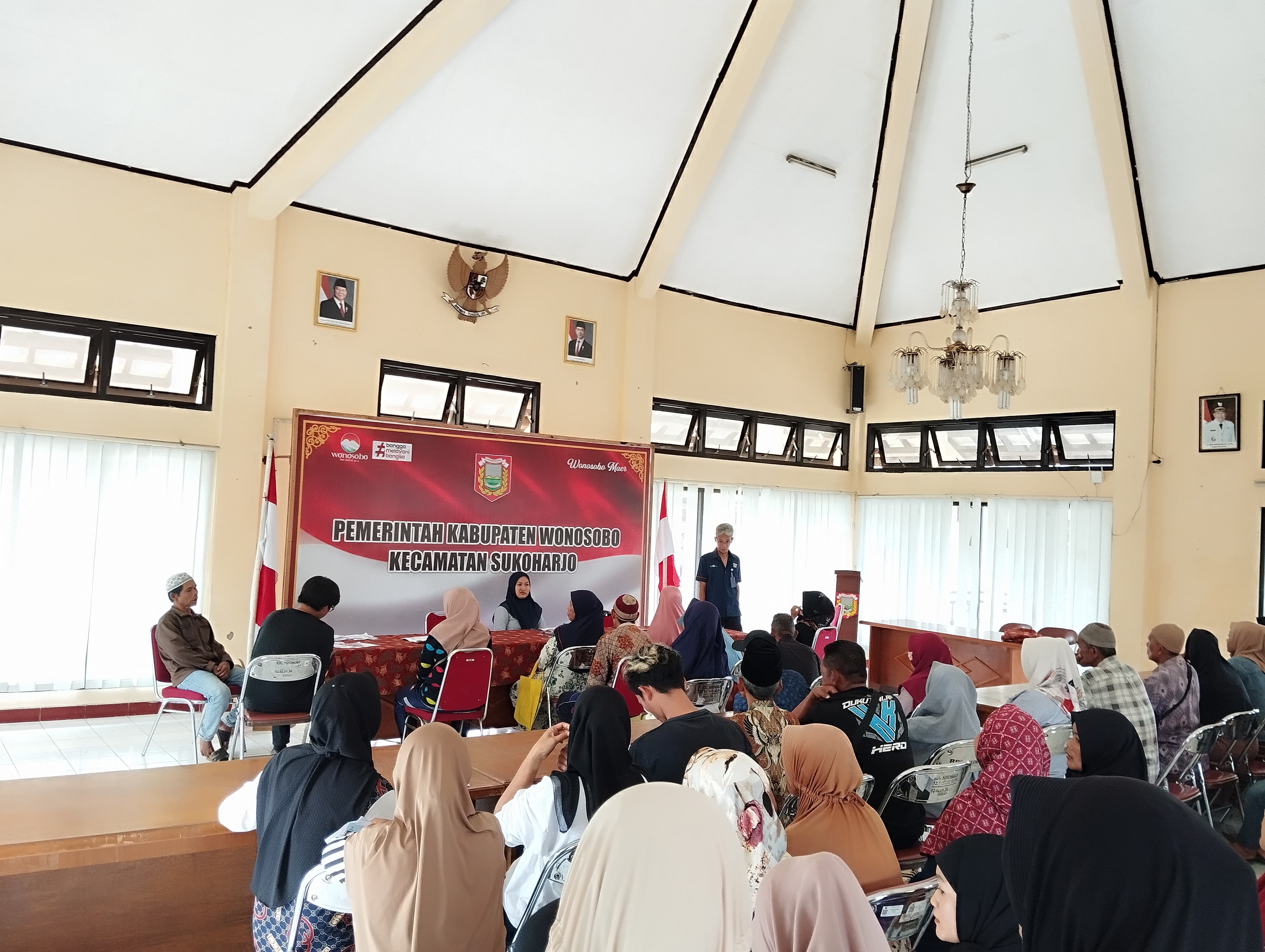 penyaluran-bantuan-sosial-program-keluarga-harapan